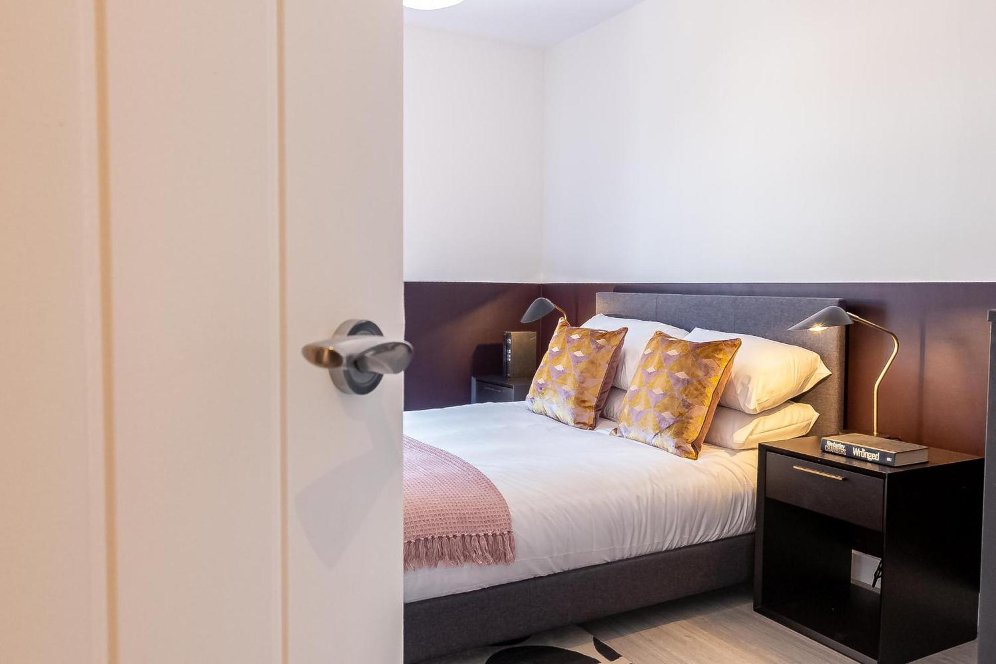 Quiet 2-bed In Birmingham, Ideal For Relaxing *